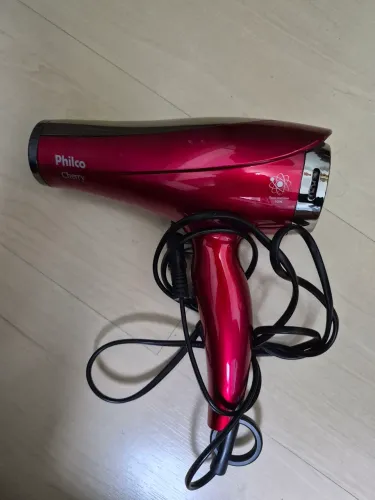 Secador de cabelo rosa