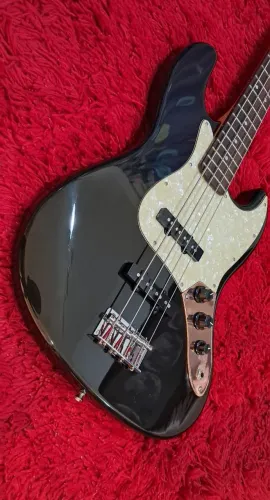 BAIXO EAGLE - JAZZ BASS - SJB005 - BLINDADO E REGULADO