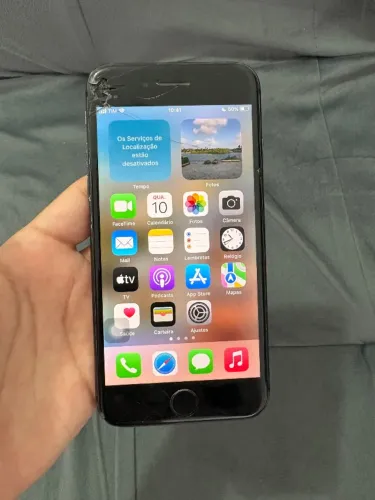 iPhone 8 64gb - Detalhes na tela e bateria (Para conserto ou retirada de peças