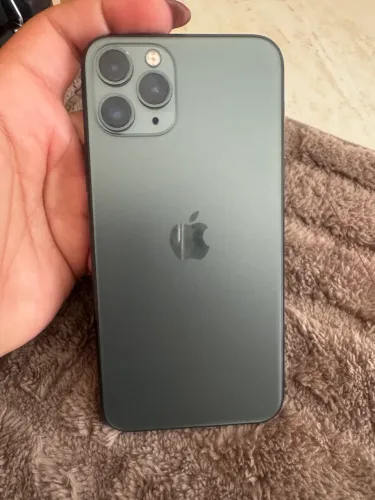 Vende-se iPhone 11 Pro 