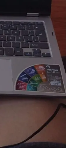 Notebook Positivo Dual QuadCore (completo, caneta touch screen e carregado)..
