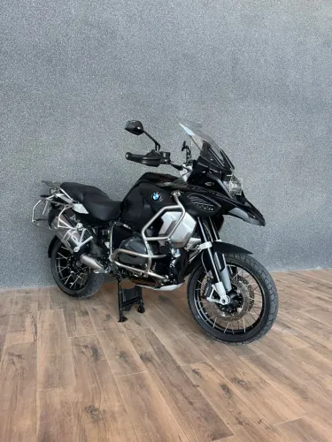 BMW R1250 GS ADVENTURE PREMIUM TRIPLE BLACK