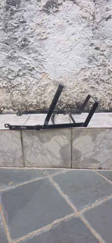 Suporte baú de carga moto chapam