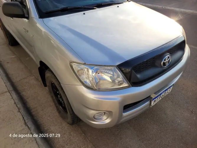 Toyota Hilux CD D4-d 4X4 2.5 16V 102cv TB Dies. 2010