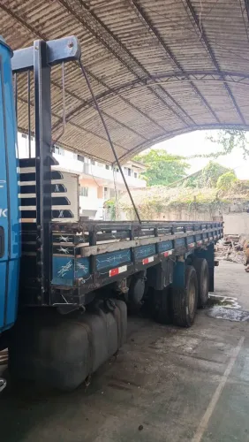 Carroceria de Caminhão 1620. R$ 9.999,99