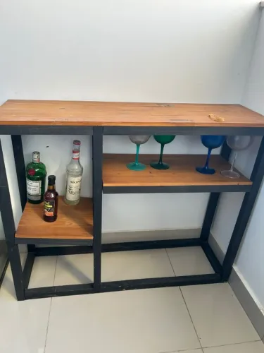 Movel / Bar