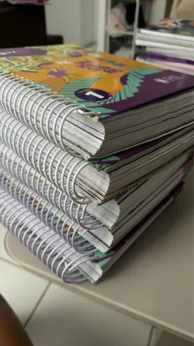 Livros pré-vestibular 2025 - SAS educação