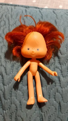Boneca Moranguinho Estrela
