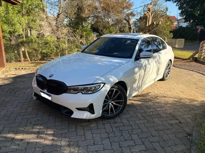 BMW 320I A Modern/sport TB 2.0/a.flex 16V 4P 2022