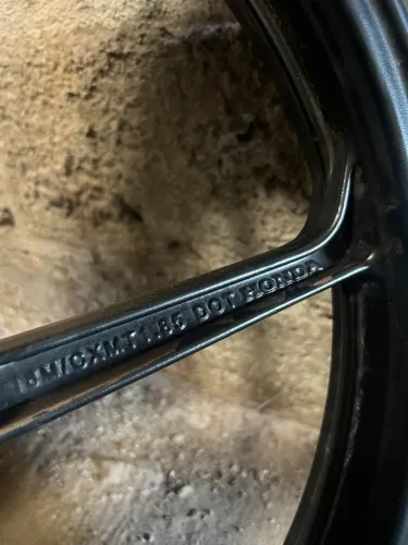 RODAS DE TITAN 150