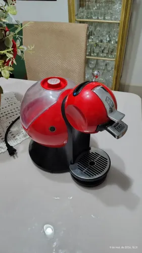 Cafeteira Arno dolce Gusto Melody vermelha 127 volts