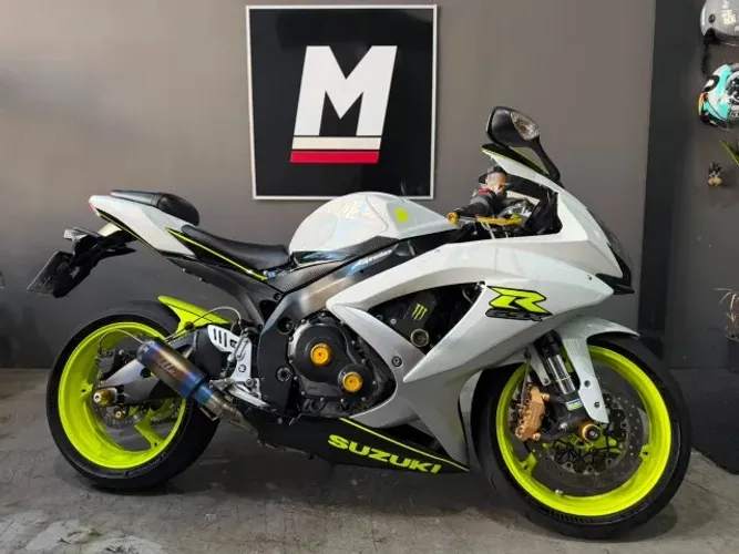 SUZUKI GSX-R750 W SRAD 2011 - Moto muito conservada - Toda revisada