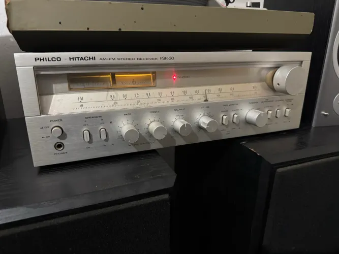 Receiver psr30 Philco Hitachi bem conservado 