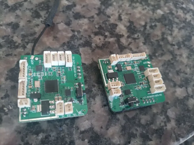Placa mãe Drone L200 as 2 Funcionando 
