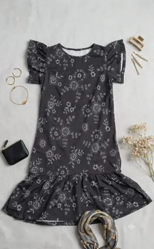 Vestido casual curto