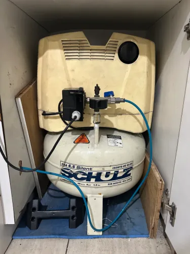 Compressor Shulz 30 litros usado