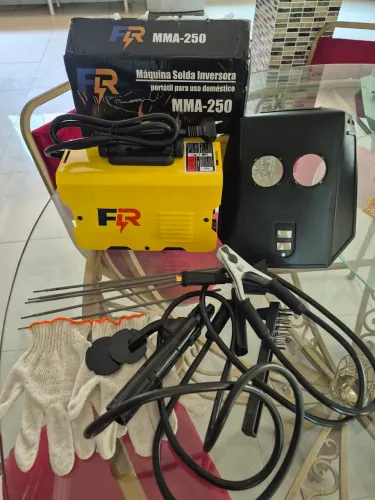 Máquina de Solda Inversora Completa Aberta Somente Para Foto com Garantia