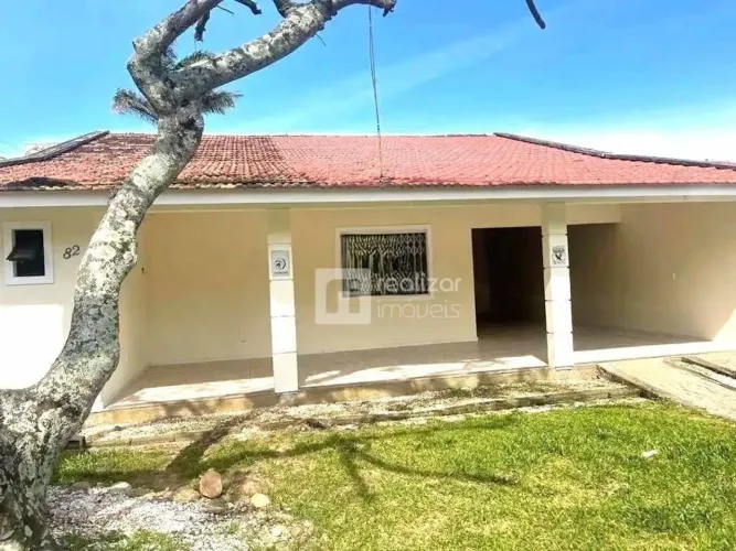Casa com 3 dormitórios à venda, 400 m² por R$ 1.385.000,00 - Ingleses do Rio Vermelho - Fl