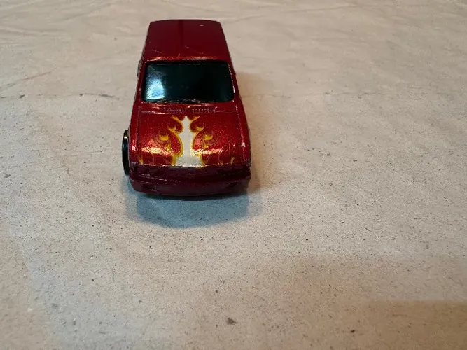 Carrinho Hot Wheels Brasilia usado - leia