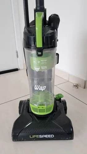 Aspirador de Pó Vertical Wap 2000W 1,6l com Mangueira Extensível