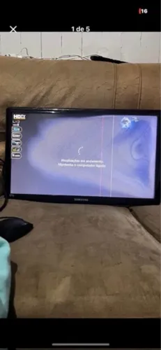 TV Samsung com defeito na tela - liga normalmente