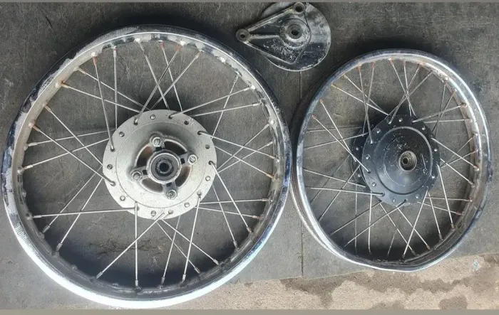 Rodas 18