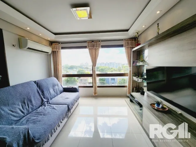 Apartamento todo Mobiliado com 2 dormitórios, Boulevard Assis Brasil.