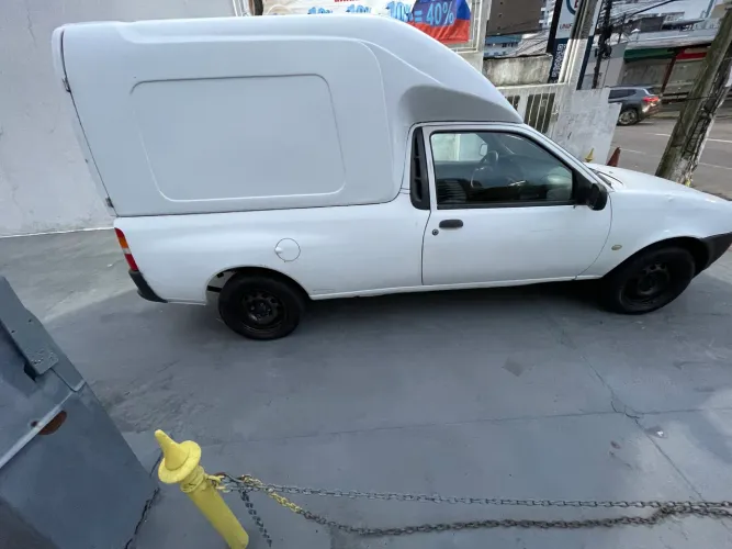 Ford Courier 1.6 L/ 1.6 Flex 2007