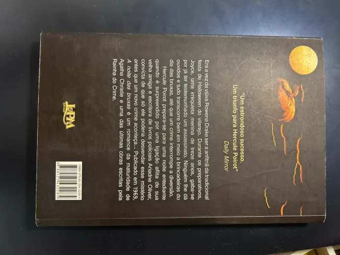 Livro Agatha christie
