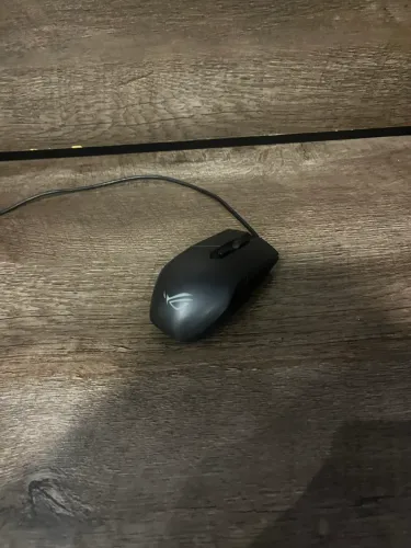 Mouse Asus rog Strix Impact