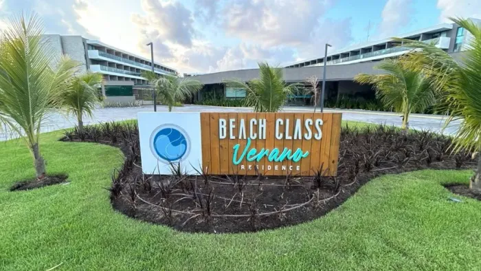 FLAT STUDIO GARDEN - BEACH CLASS VERANO - MURO ALTO