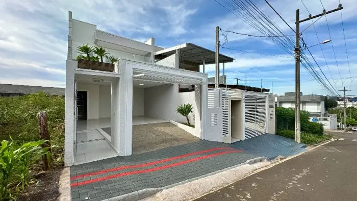 Lindo Sobrado bairro Luther King Francisco Beltrao