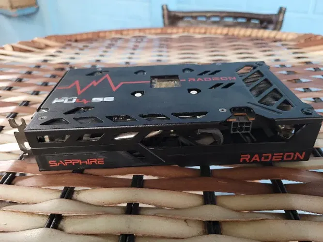 Placa de vídeo Sapphire Pulse Radeon RX 6500 XT