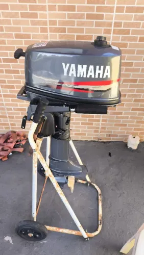 Motor de popa yamaha 4 hp