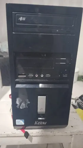 PC core i3 4gb de memoria e 500gb de armazenamento e monitor
