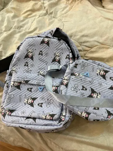 Mochila e lancheira termicas sanrio kuromi