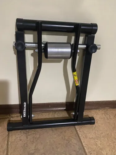 Rolo De Treino Dobravel Com Suporte Base Niveladora
