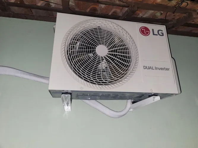 Ar Condicionado LG 12000 BTUs - 127v