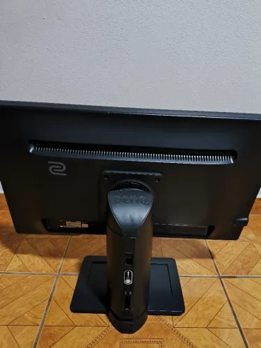 Monitor Benq XL2511P 144hz