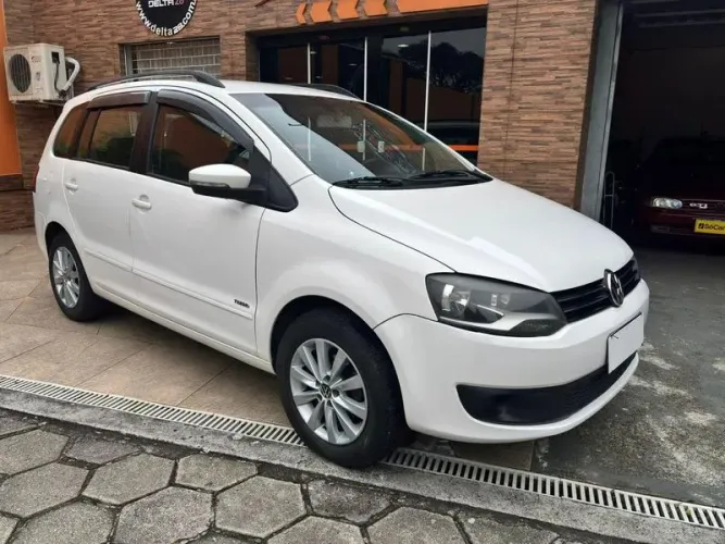 Volkswagen Spacecross 1.6 MI Total Flex 8V 2011