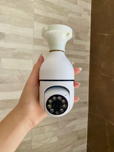 Câmera de segurança Wi-Fi 360° E27