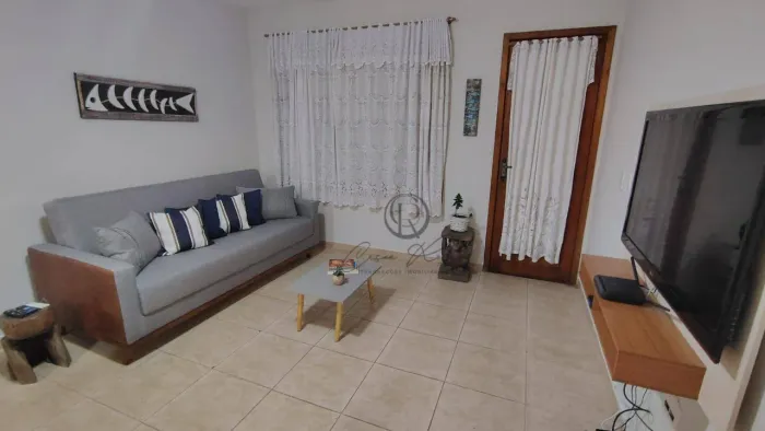 Casa mobiliada com 1 suíte à venda, 55 m² por R$ 325.000 - Peró - Cabo Frio/RJ