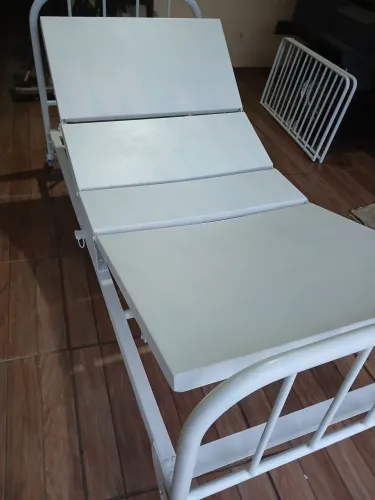 Cama hospitalar