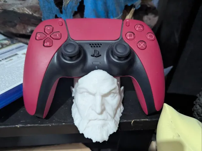 Suporte de Controle Kratos (PS5, Xbox)