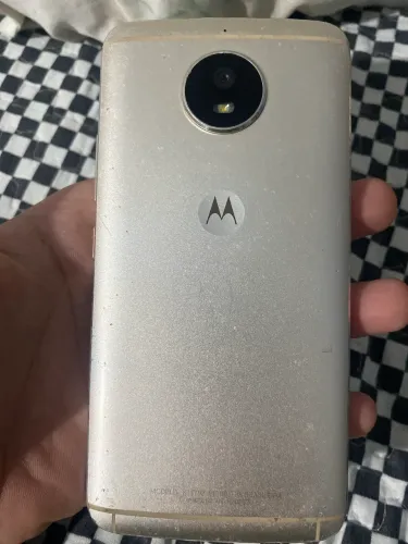 Moto g5