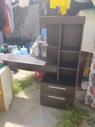 Vendo escrivaninha