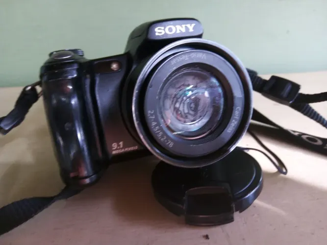 Camera fotográfica Sony