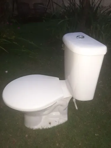 Vaso sanitario com caixa acoplada