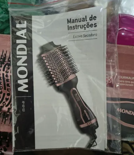 Escova Secadora Mondial Black Rose 1300W Bivolt - Praticamente Nova (Usada 1x)
