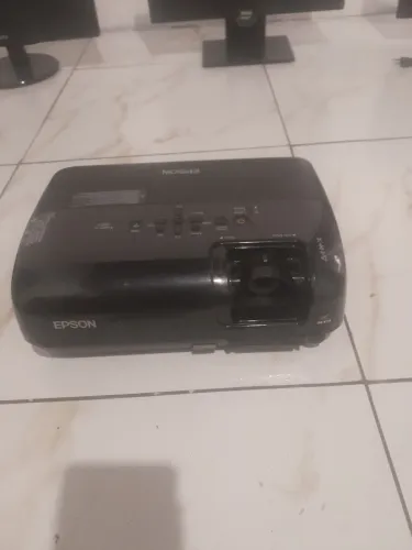 Retropojetor data show epson seminovo